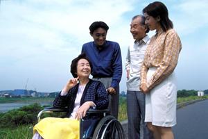 江東区を中心に訪問診療を行う歯科医院