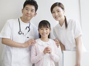 歯科医学の専門家によるインプラント治療